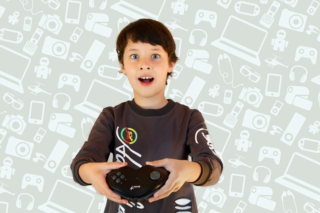 Grafika ilustrująca dziecko grające w grę komputerową