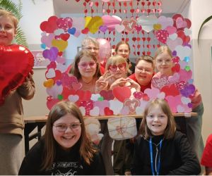 Walentynkowe zdjęcie grupowe