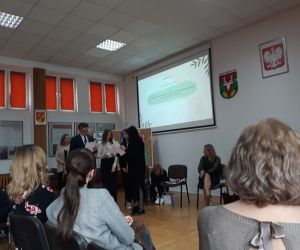 Debata o dobrostanie młodzieży