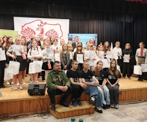 Zdjęcie wszystkich uczestników i organizatorów