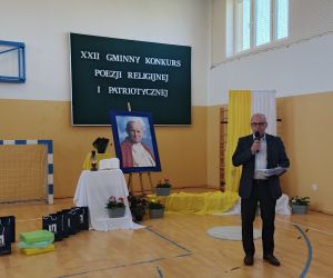 Pan Dyrektor przemawia do uczestników