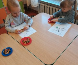 Zajęcia plastyczne o tematyce „misiowej”