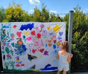 Gry, zabawy i animacje na świeżym powietrzu.