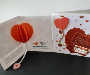 Kartki walentynkowe wykonane przez uczestników warsztatów.