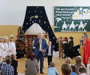 Życzenia świąteczne składane przez Pana Dyrektora
