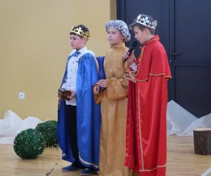 Trzej Królowie z darami