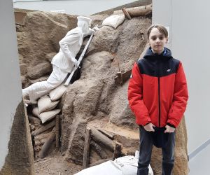 Uczeń przy ekspozycji