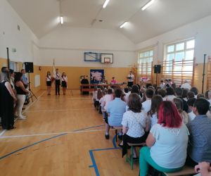 Widownia - rodzice i uczniowie