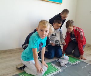 Uczniowie programują Photona