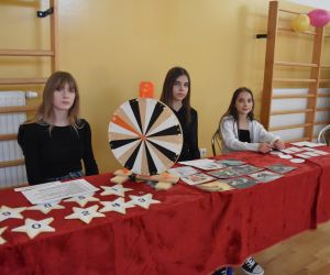 Wróżka prawdę ci powie- przedstawiciele Samorządu w roli wróżbitek