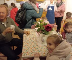 Grupa w muzeum Ojca Mateusza