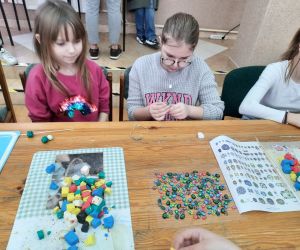 uczennice podczas warsztatów