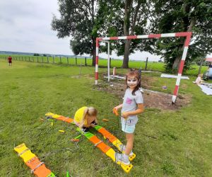 Uczennice podczas zabawy