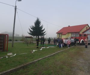 Zdjęcie grupowe uczestników spotkania