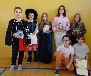 Czterech chłopców i trzy dziewczynki - wszyscy uczestnicy konkursu